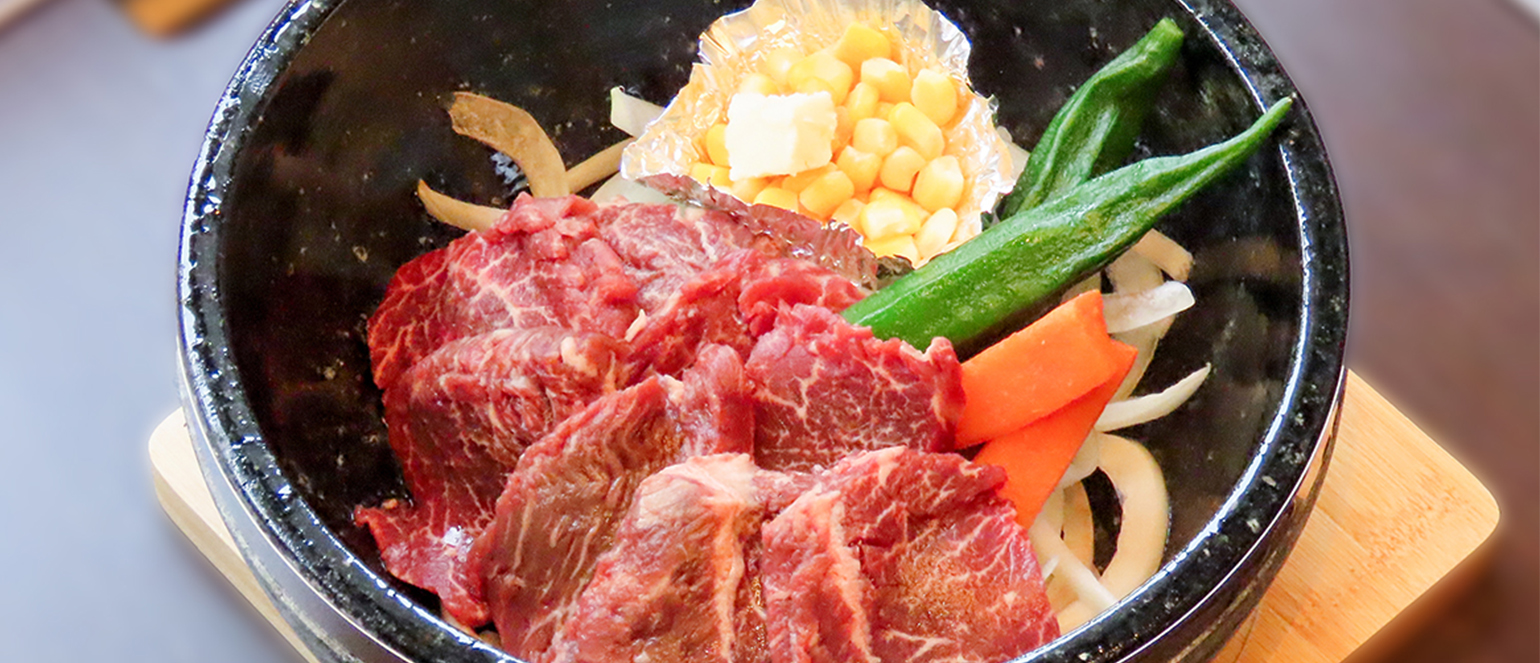 片瀬江ノ島駅から徒歩30秒の好立地に位置するHAYA江ノ島店名物石焼のイメージ