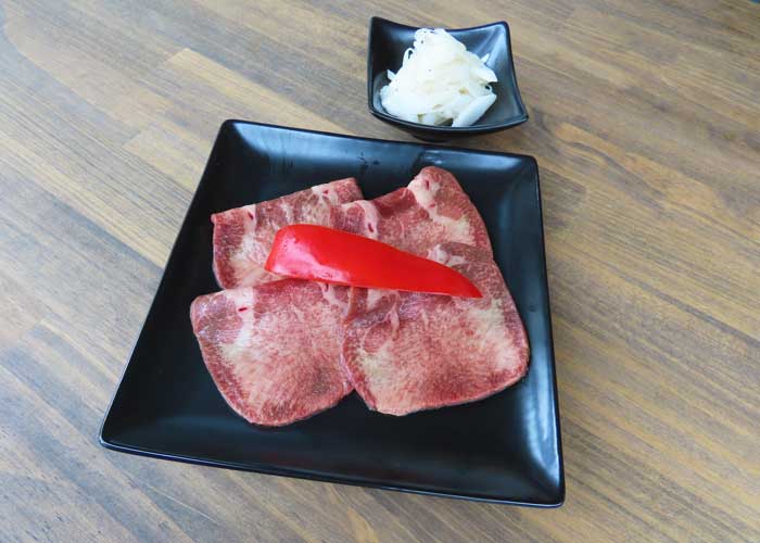 焼肉単品ねぎ塩付き上タン